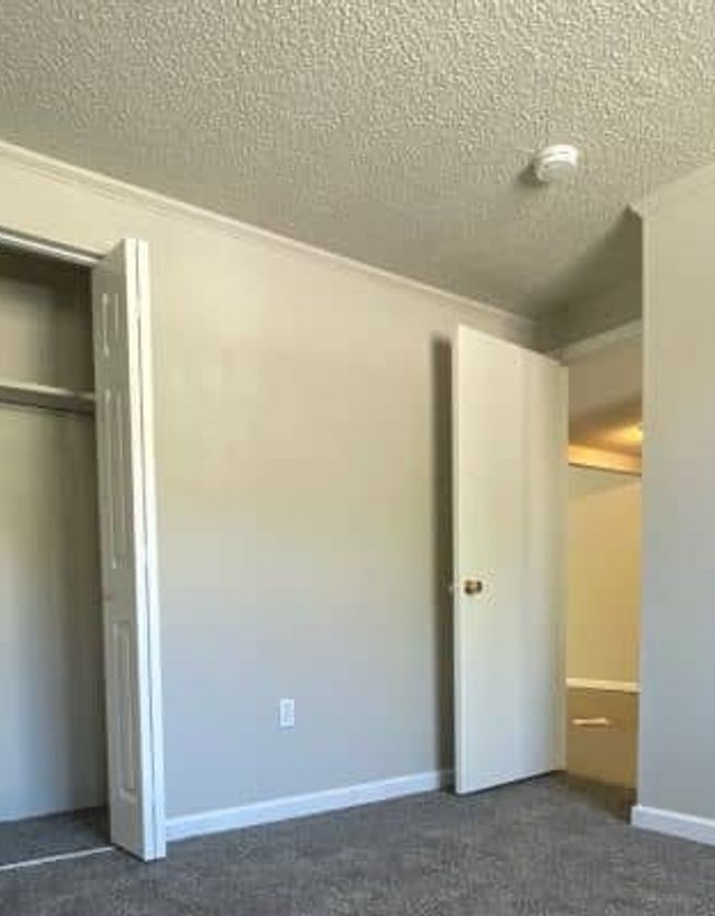 Home repairs service, tools and workspace